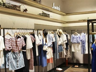 零經驗開品牌折扣店，如何避開服裝輔料銷售虧損陷阱？